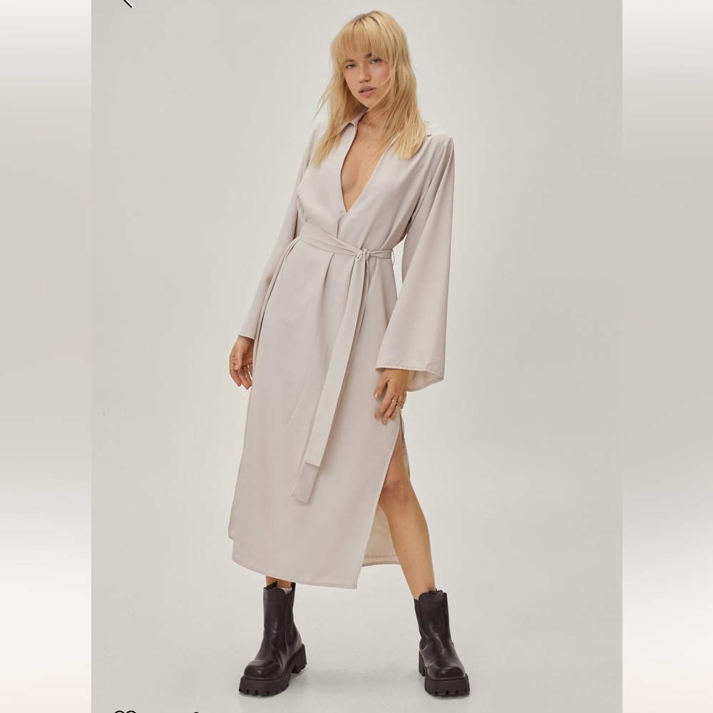 Nasty Gal Collared Plunging Belted Midi Shirt Dress